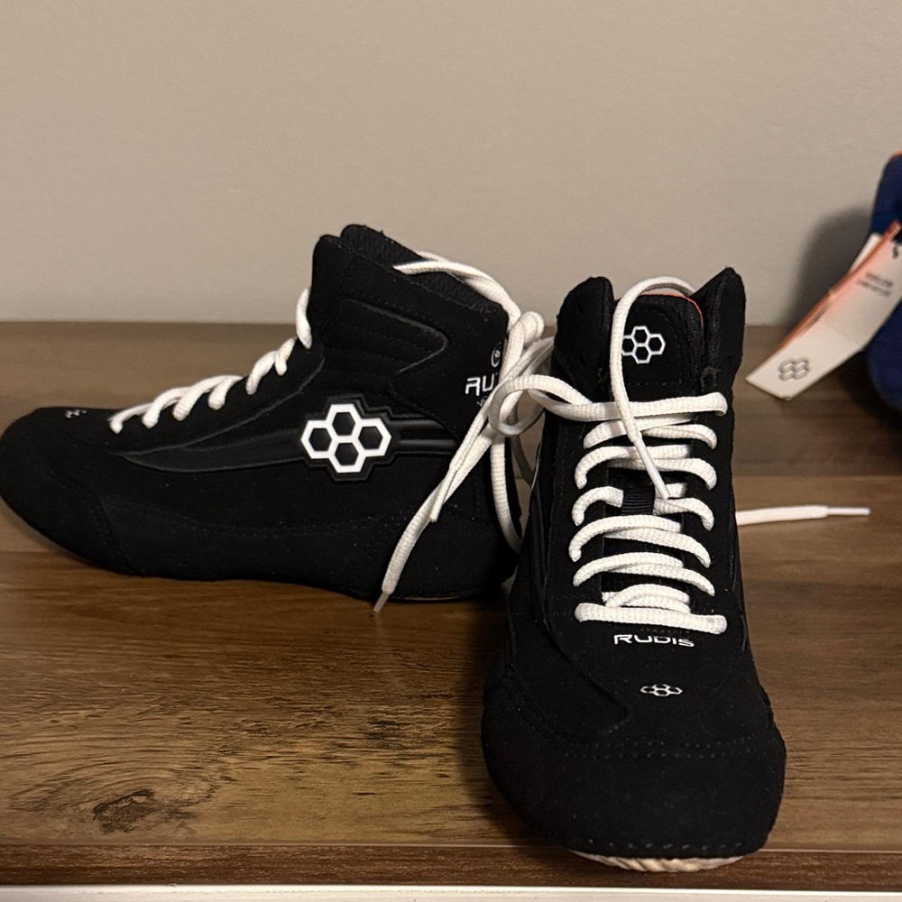 RUDIS “ninety-5” Black High-Top wrestling shoes with White Laces - Picture 2 of 3